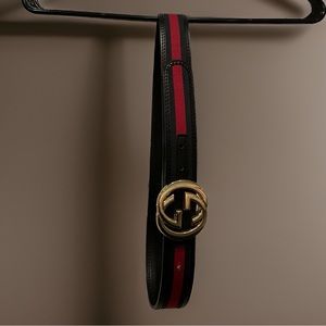 Belt with “Gucci” buckle
